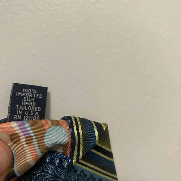Ted Baker 100% silk tie - Picture 3 of 3